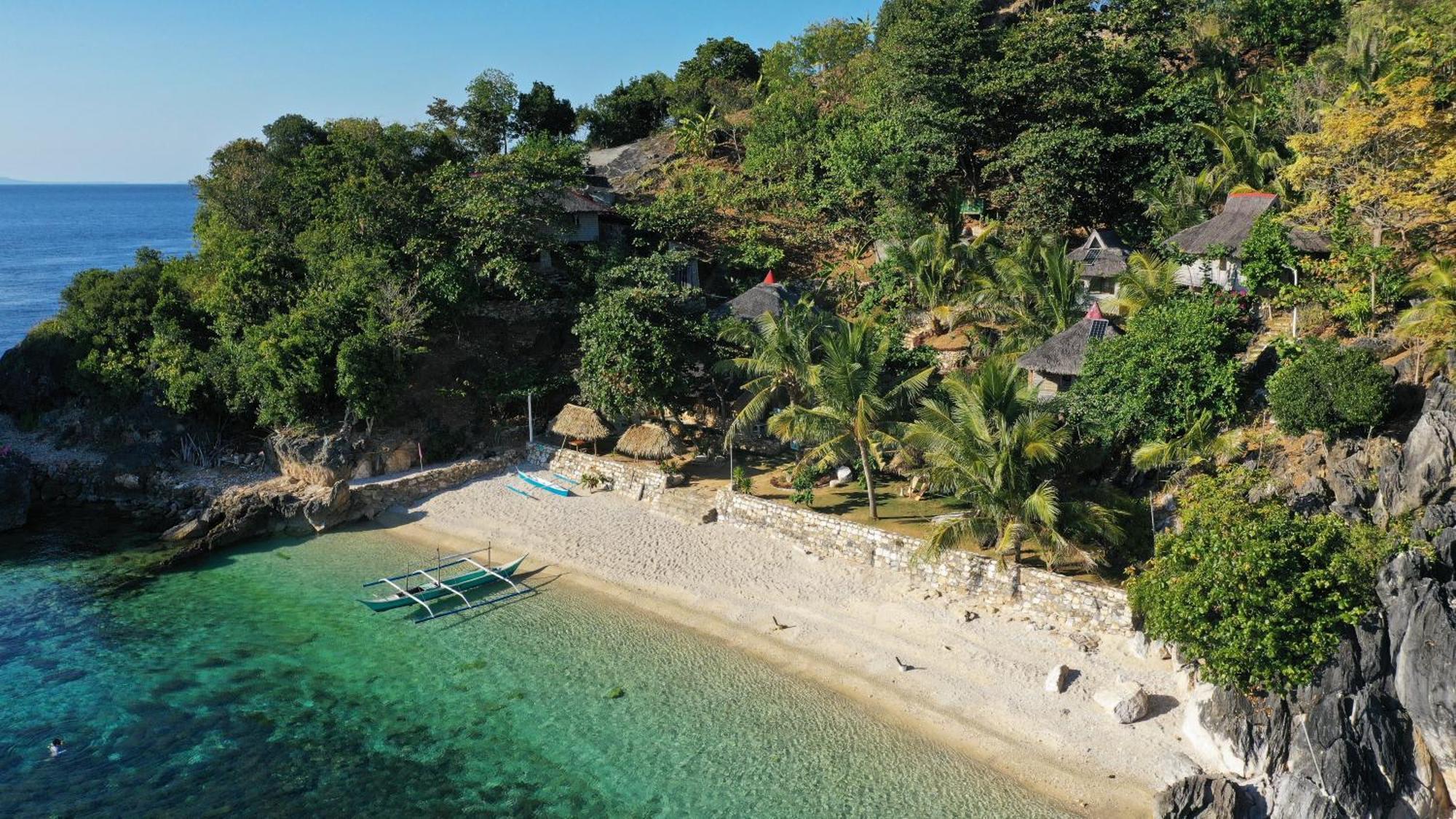 Tinaoog Beach Resort Alad Eksteriør billede